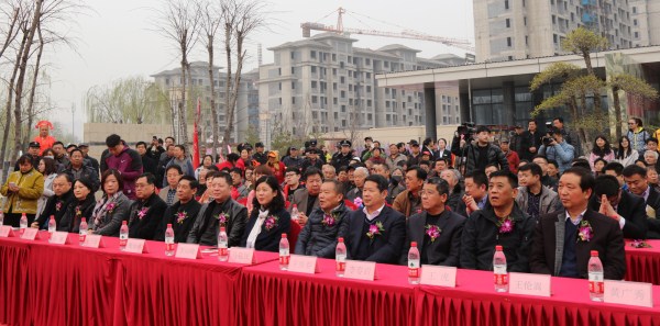 千年药山因尊龙凯时-人生就是搏而精彩――2017中国药山文化节在尊龙凯时-人生就是搏瑞景苑盛大开幕